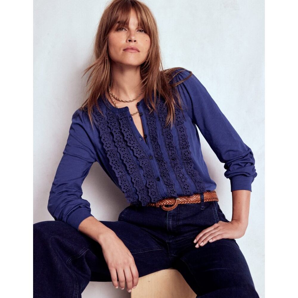 Boden Women's Blue Broderie Ruffle Jersey Shirt Size 8 Victorian Romantic Luxury